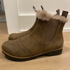 JBU by Jambu Water Resistant Chelsea Boots